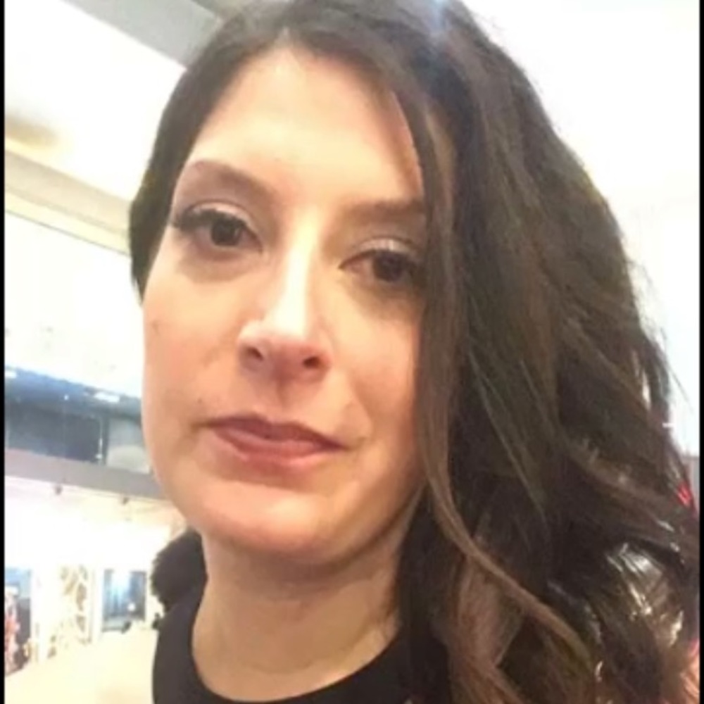 Meet your Posher, Rafaela